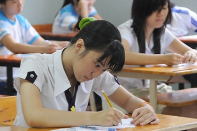 Thi tốt nghiệp 2014: Một ngày làm ba môn có quá sức ?